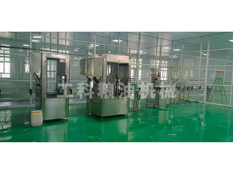 核桃油灌裝設備安裝現場